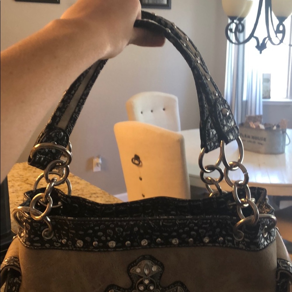 Purse - Picture 2 of 4